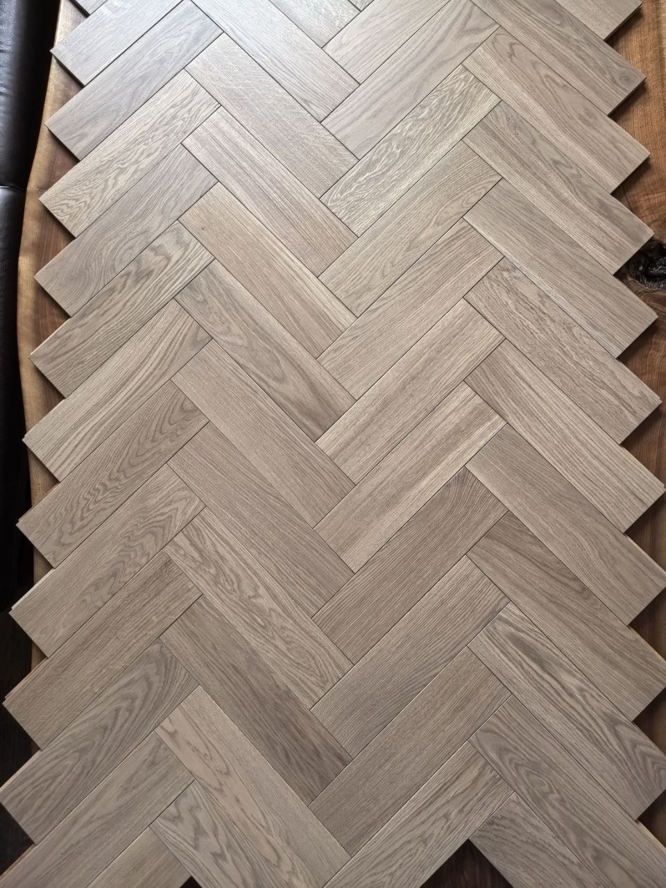 Инженерная доска Eparket Дуб Saint-Petersburg селект лак венгерская елка 600×120×15